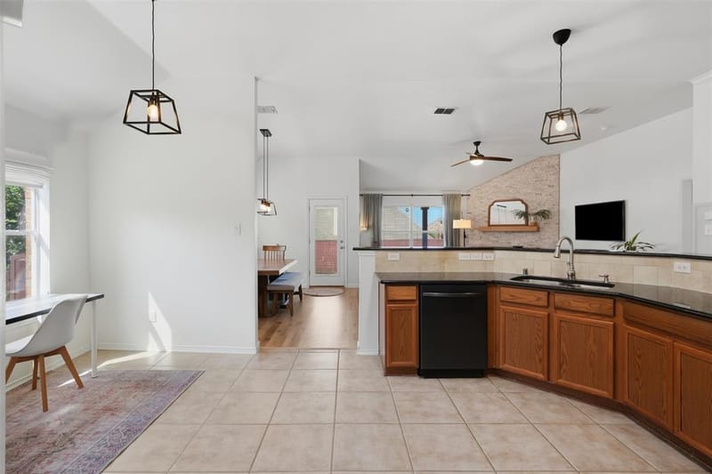 2829 Quarter Horse Lane, Celina TX 75009 - Photo 10