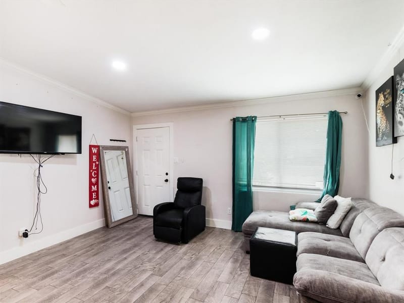 713 Hardy Drive, Garland TX 75041 - Photo 12