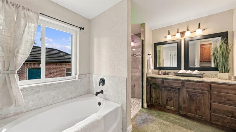 6503 Pirlie Court, Granbury TX 76049 - Photo 22