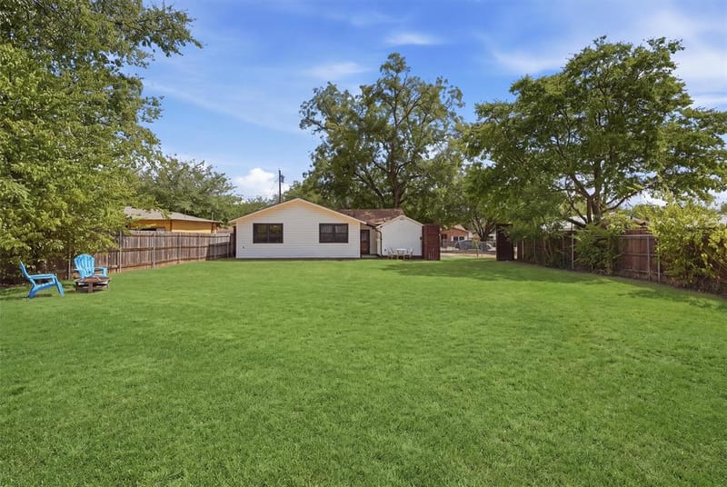 306 Lovelady Street, Cleburne TX 76033 - Photo 36