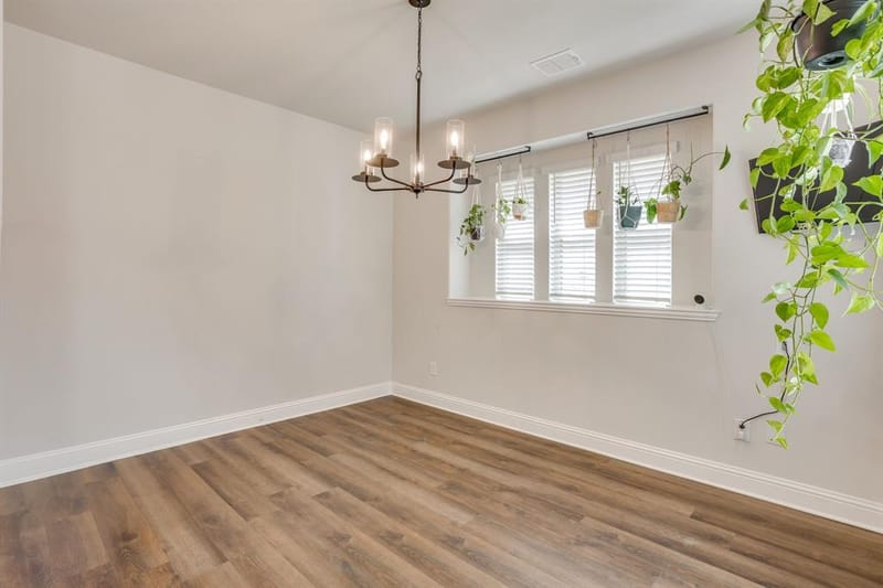 222 Shawnee Trail, Alvarado TX 76009 - Photo 7