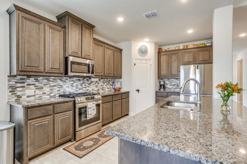 222 Shawnee Trail, Alvarado TX 76009 - Photo 11