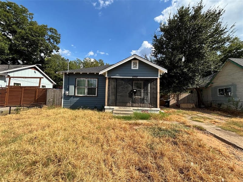 4302 Montie Street, Dallas TX 75210 - Photo 11