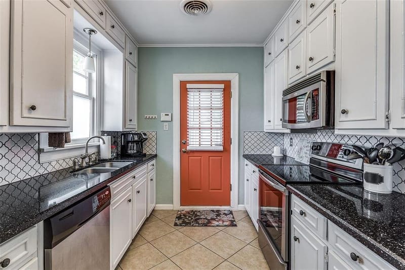 3211 Cockrell Avenue, Fort Worth TX 76109 - Photo 5