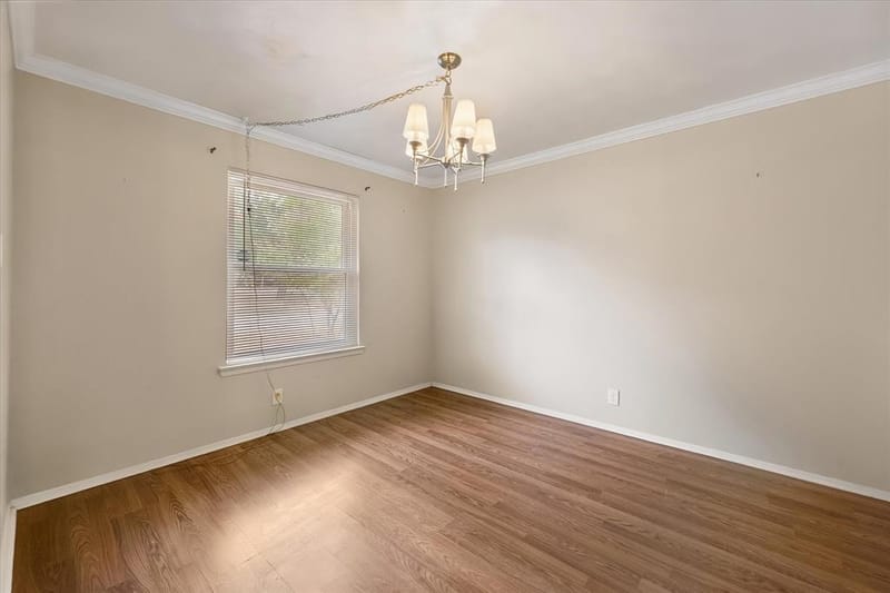 144 Jill Ann Drive, Burleson TX 76028 - Photo 5