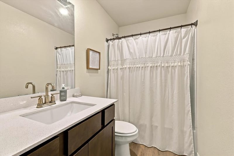 14017 Golden Valley Road, Ponder TX 76259 - Photo 32
