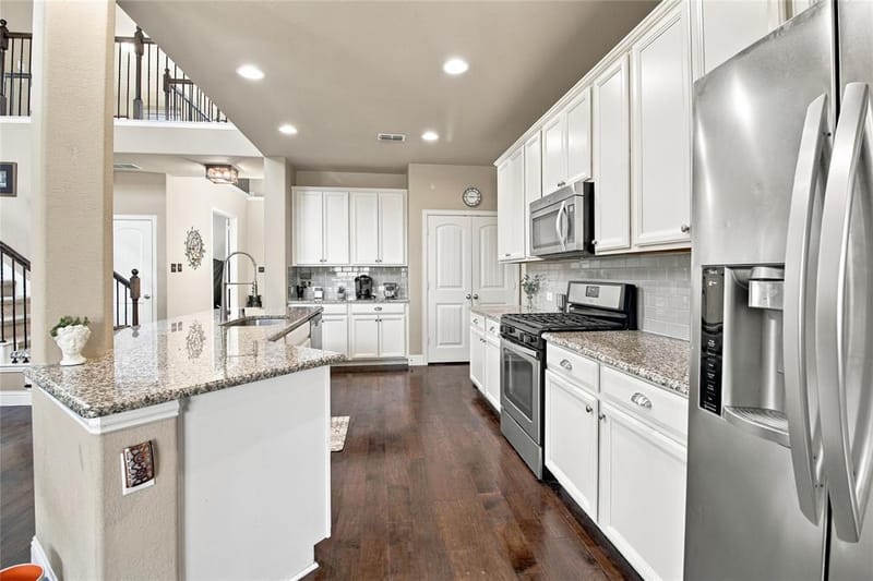 800 Spring Falls Drive, McKinney TX 75071 - Photo 11