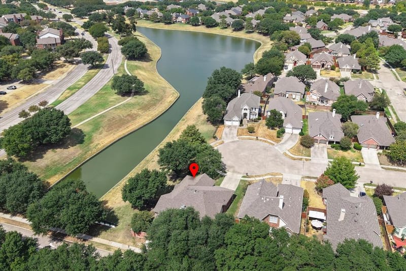 412 Manders Court, Irving TX 75063 - Photo 36