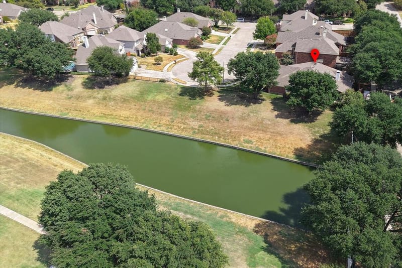 412 Manders Court, Irving TX 75063 - Photo 37