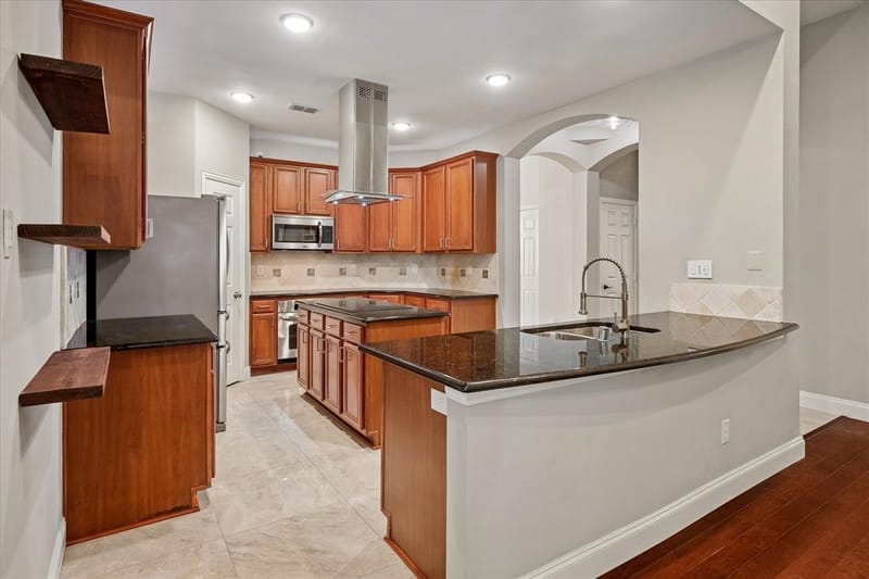 412 Manders Court, Irving TX 75063 - Photo 15