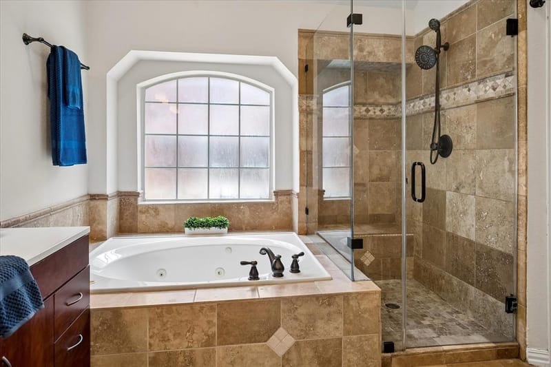 412 Manders Court, Irving TX 75063 - Photo 25