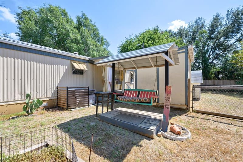1709 E Apache Trail, Granbury TX 76048 - Photo 26