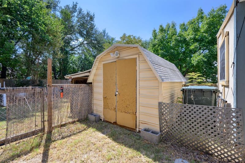 1709 E Apache Trail, Granbury TX 76048 - Photo 29