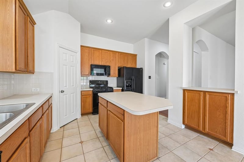 1532 Holveck Drive, Cedar Hill TX 75104 - Photo 6