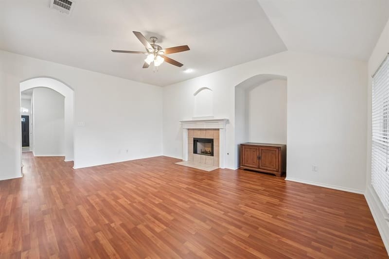 1532 Holveck Drive, Cedar Hill TX 75104 - Photo 3