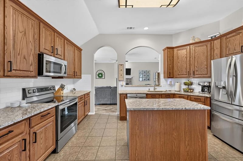6460 Fox Run Dr., Midlothian TX 76065 - Photo 12