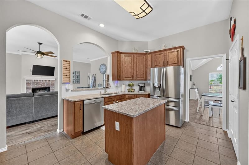 6460 Fox Run Dr., Midlothian TX 76065 - Photo 14
