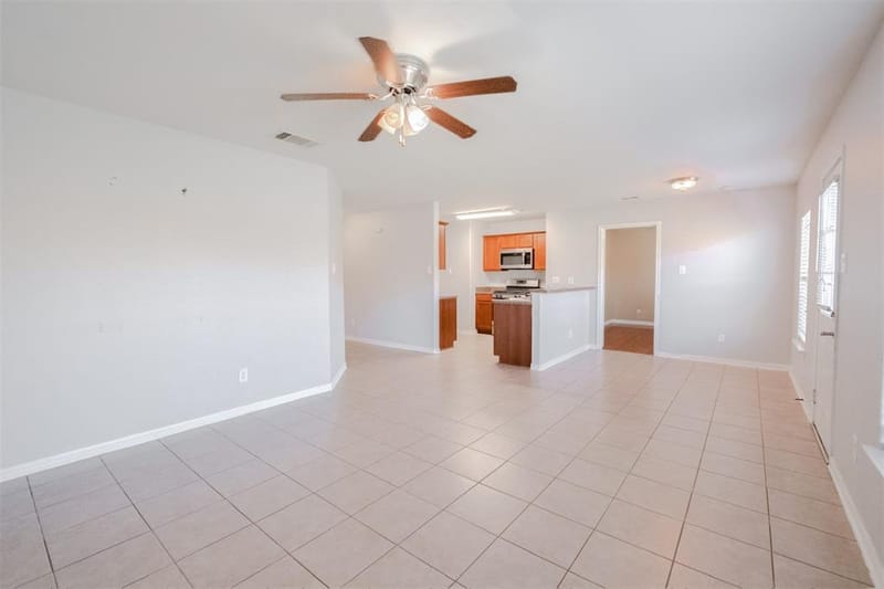 636 Noble Grove Lane, Fort Worth TX 76140 - Photo 12