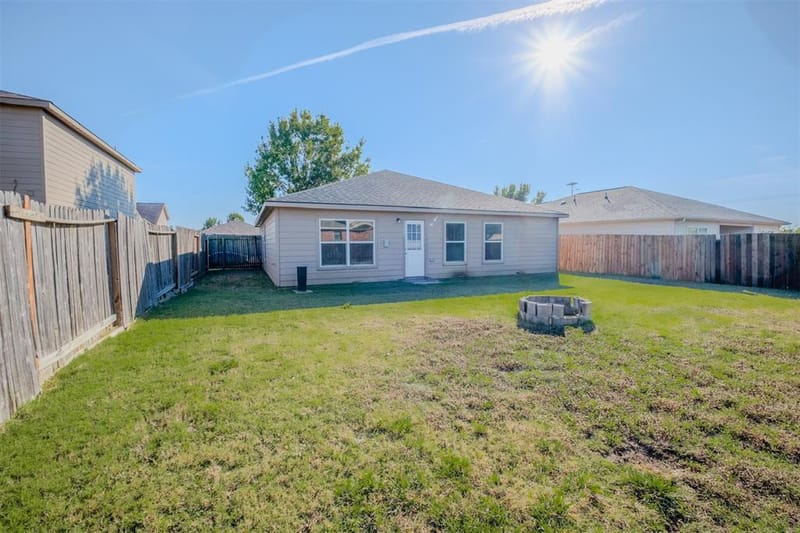 636 Noble Grove Lane, Fort Worth TX 76140 - Photo 20