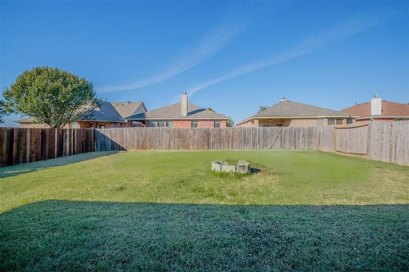 636 Noble Grove Lane, Fort Worth TX 76140 - Photo 18