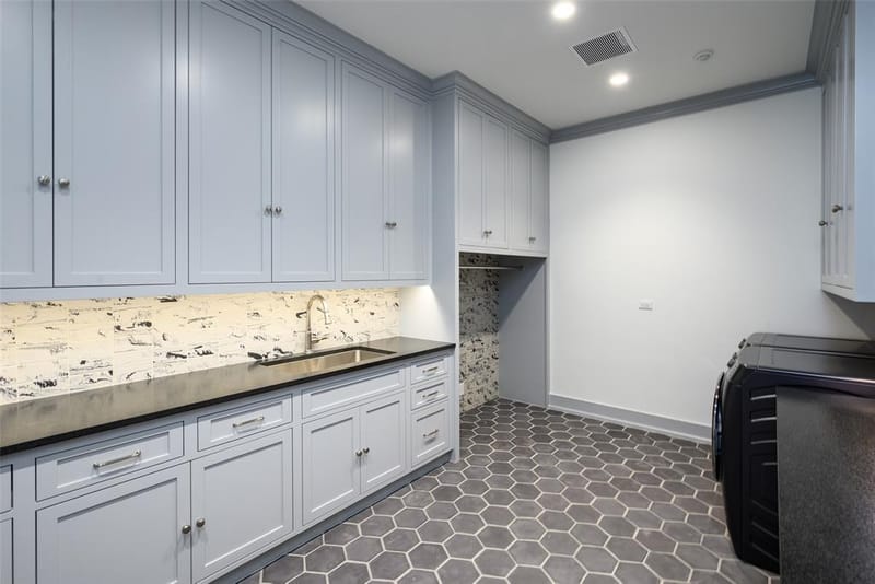 4400 Belfort Place, Highland Park TX 75205 - Photo 33