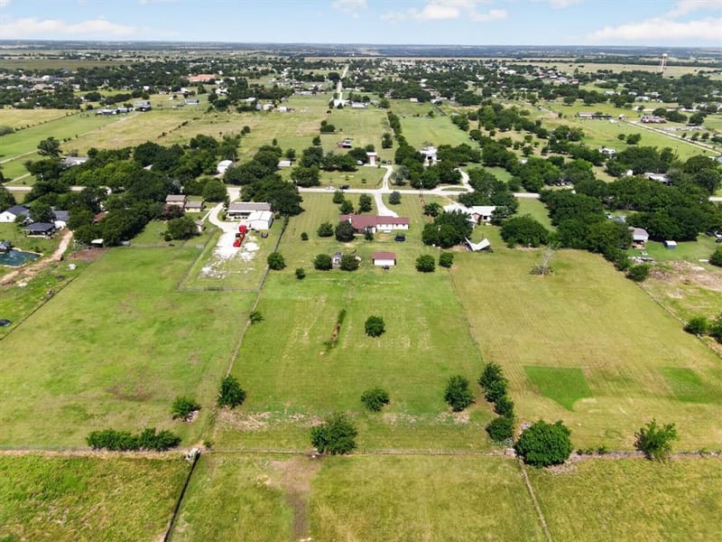 1958 Crockett Street, Sanger TX 76266 - Photo 32