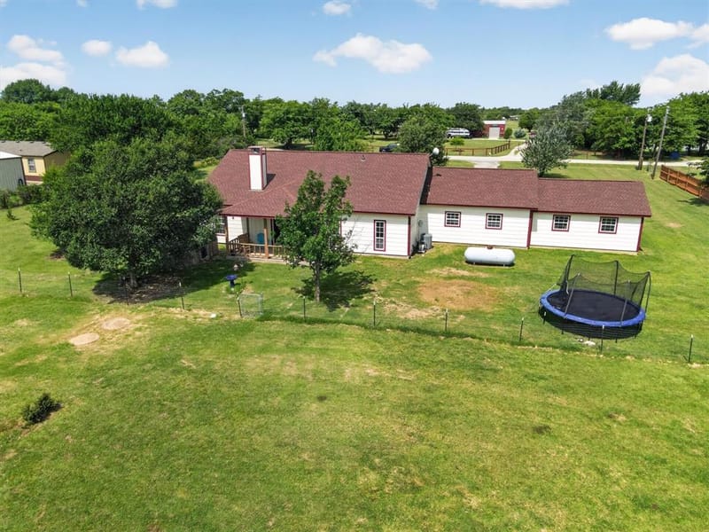 1958 Crockett Street, Sanger TX 76266 - Photo 34