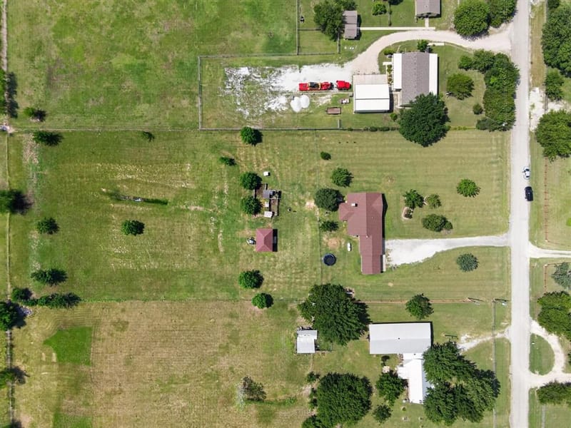 1958 Crockett Street, Sanger TX 76266 - Photo 33