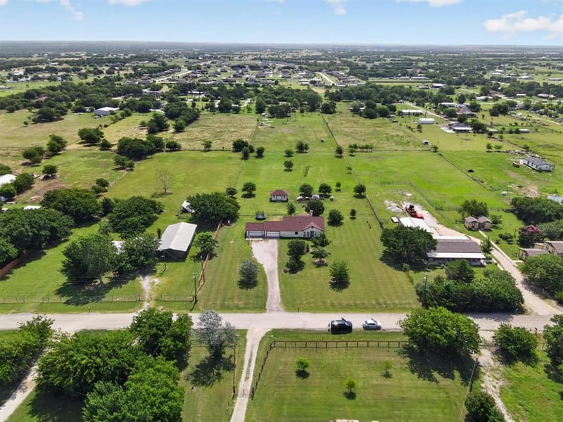 1958 Crockett Street, Sanger TX 76266 - Photo 31