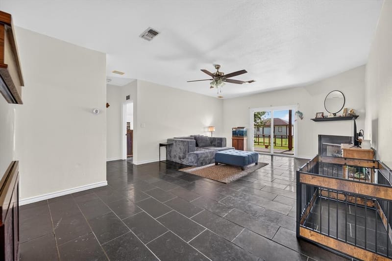 1958 Crockett Street, Sanger TX 76266 - Photo 8