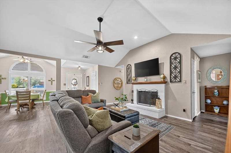 4312 Hillshire Court, Flower Mound TX 75028 - Photo 6