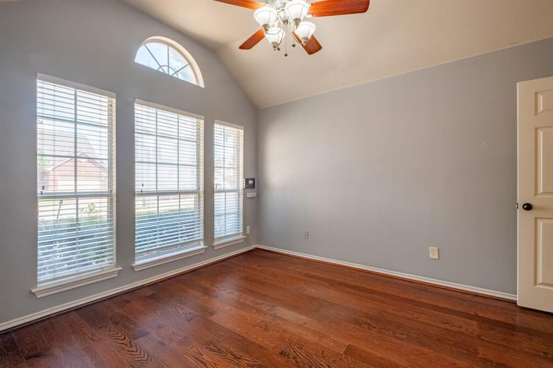 10717 Elmhurst Lane, Fort Worth TX 76244 - Photo 7