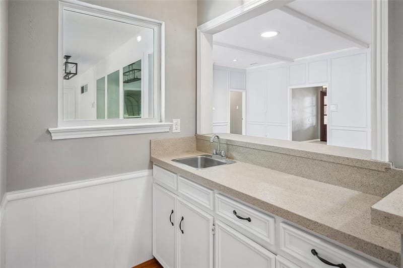 7601 Carta Valley Drive, Dallas TX 75248 - Photo 7