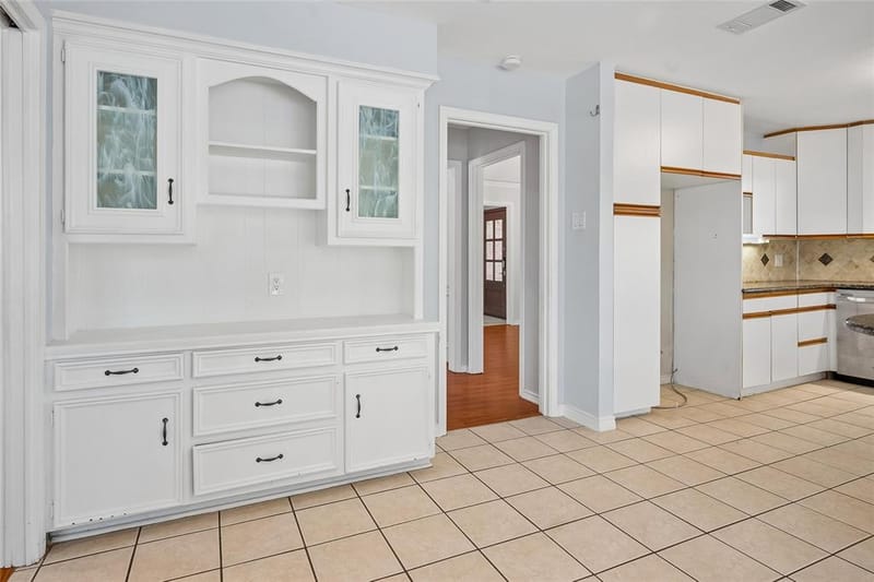 7601 Carta Valley Drive, Dallas TX 75248 - Photo 9