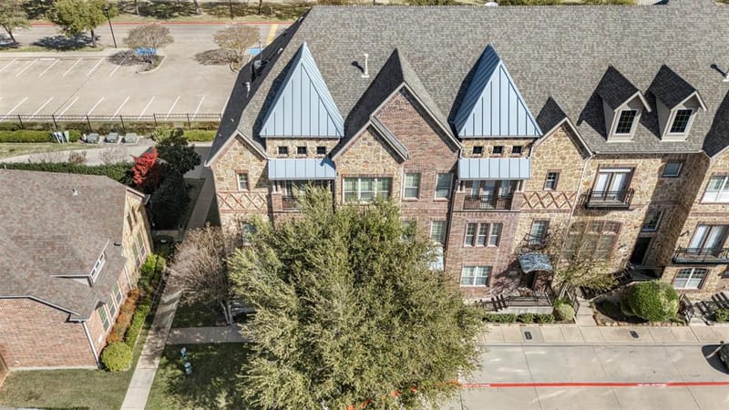 4021 Winsor Drive, Farmers Branch TX 75244 - Photo 5