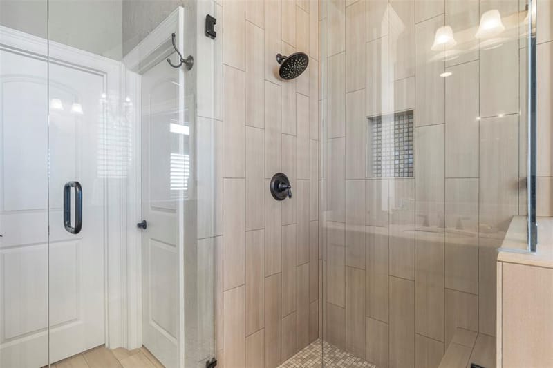 4021 Winsor Drive, Farmers Branch TX 75244 - Photo 10