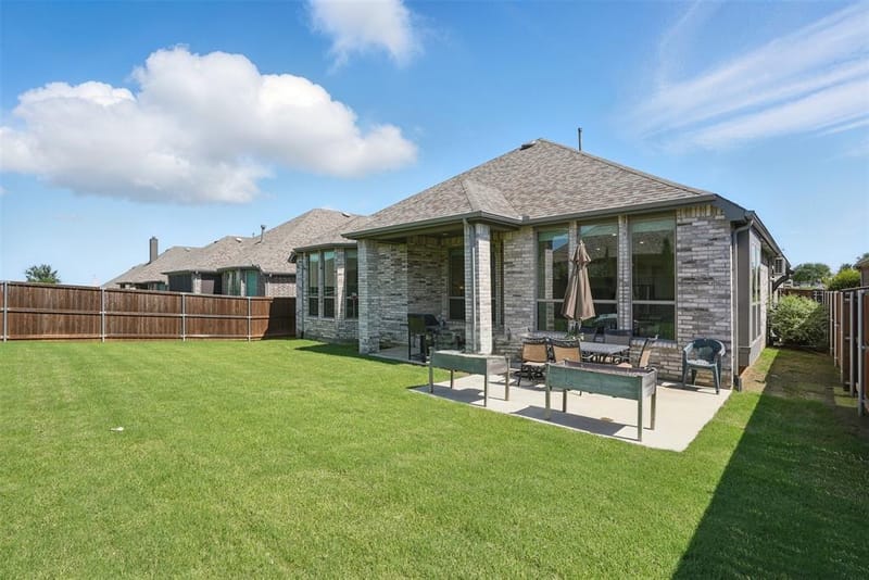 9409 Excursion Drive, Oak Point TX 75068 - Photo 27