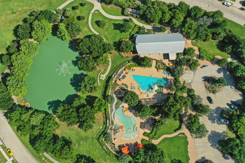 9409 Excursion Drive, Oak Point TX 75068 - Photo 31