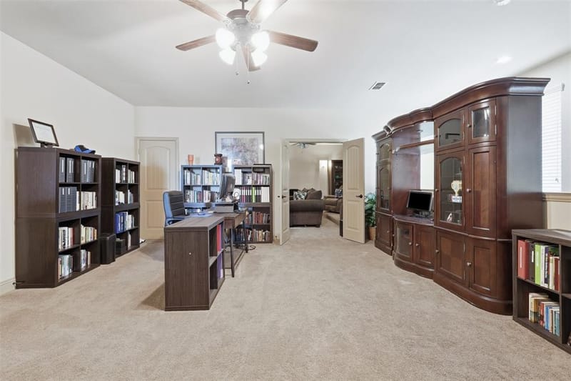 225 Bentley Drive, Midlothian TX 76065 - Photo 17