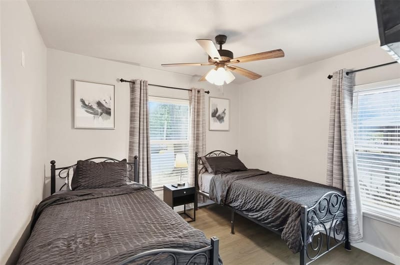 2421 Hillburn Drive, Dallas TX 75227 - Photo 17