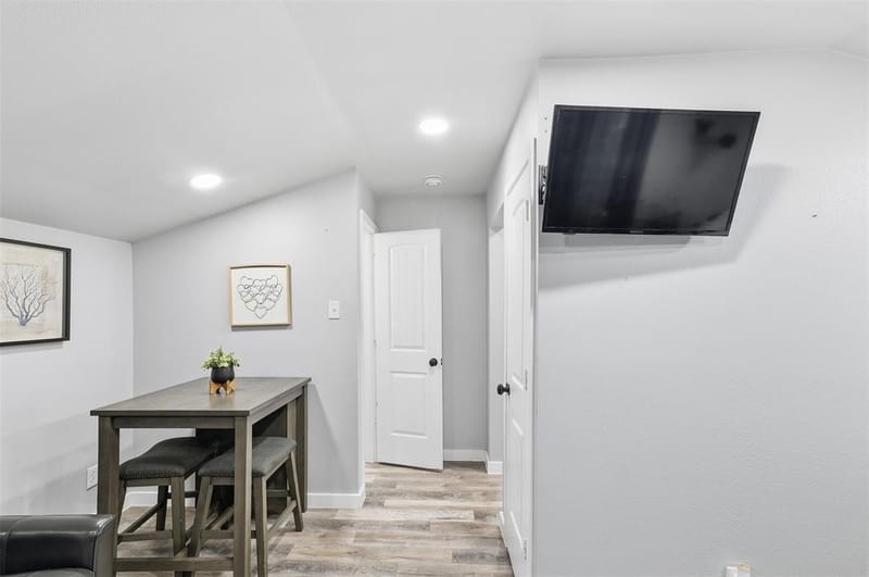 2421 Hillburn Drive, Dallas TX 75227 - Photo 34