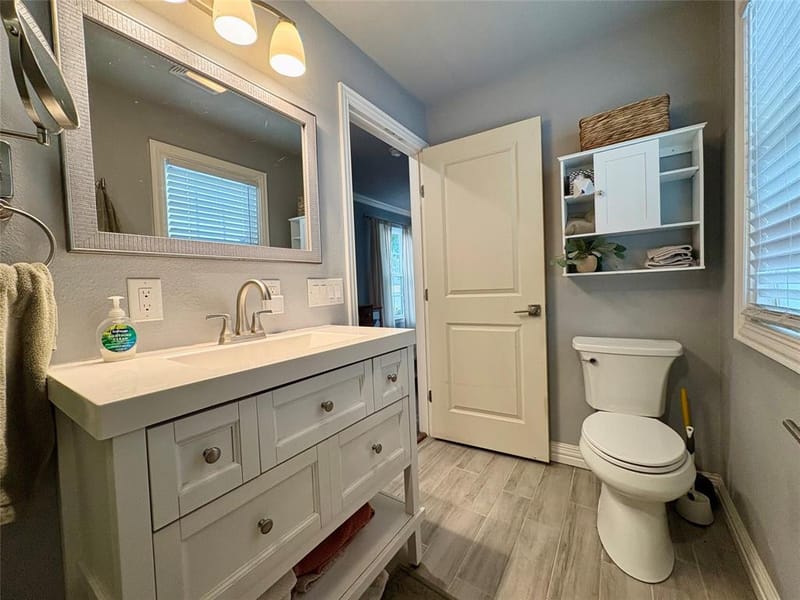 4637 Calmont Avenue, Fort Worth TX 76107 - Photo 12