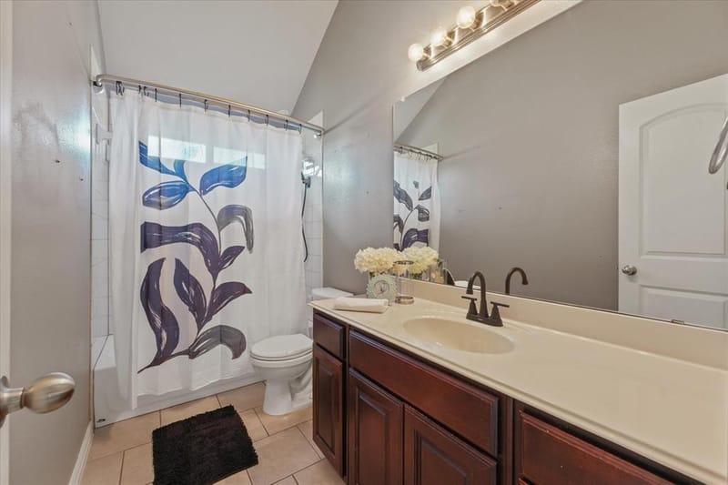 343 Cambridge Court, Waxahachie TX 75167 - Photo 12