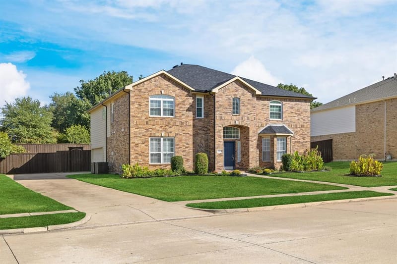239 Glen Ridge Drive, Murphy TX 75094 - Photo 2