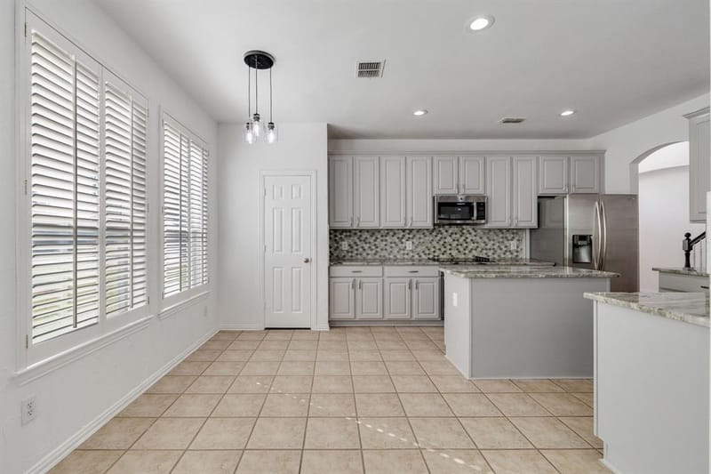 239 Glen Ridge Drive, Murphy TX 75094 - Photo 13