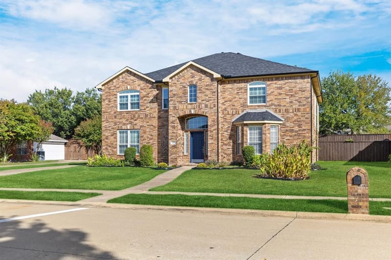 239 Glen Ridge Drive, Murphy TX 75094 - Photo 3