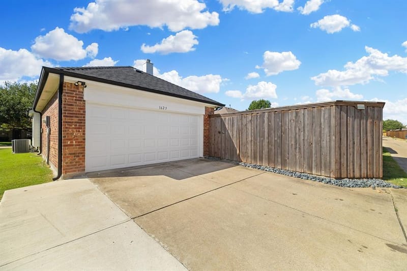 1625 Warm Springs Drive, Allen TX 75002 - Photo 36
