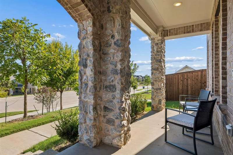 2673 Kings Canyon Mews, Corinth TX 76210 - Photo 2