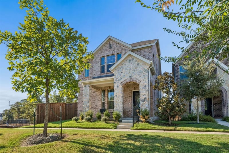 2673 Kings Canyon Mews, Corinth TX 76210