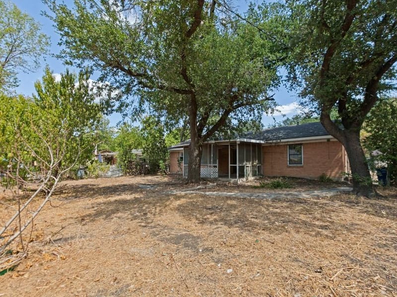 8917 Freeport Drive, Dallas TX 75228 - Photo 19